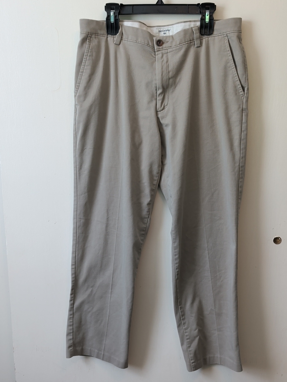 Dockers Men's Taupe Chino Pants Beige Work Pants Business Casual Khaki 36/32
